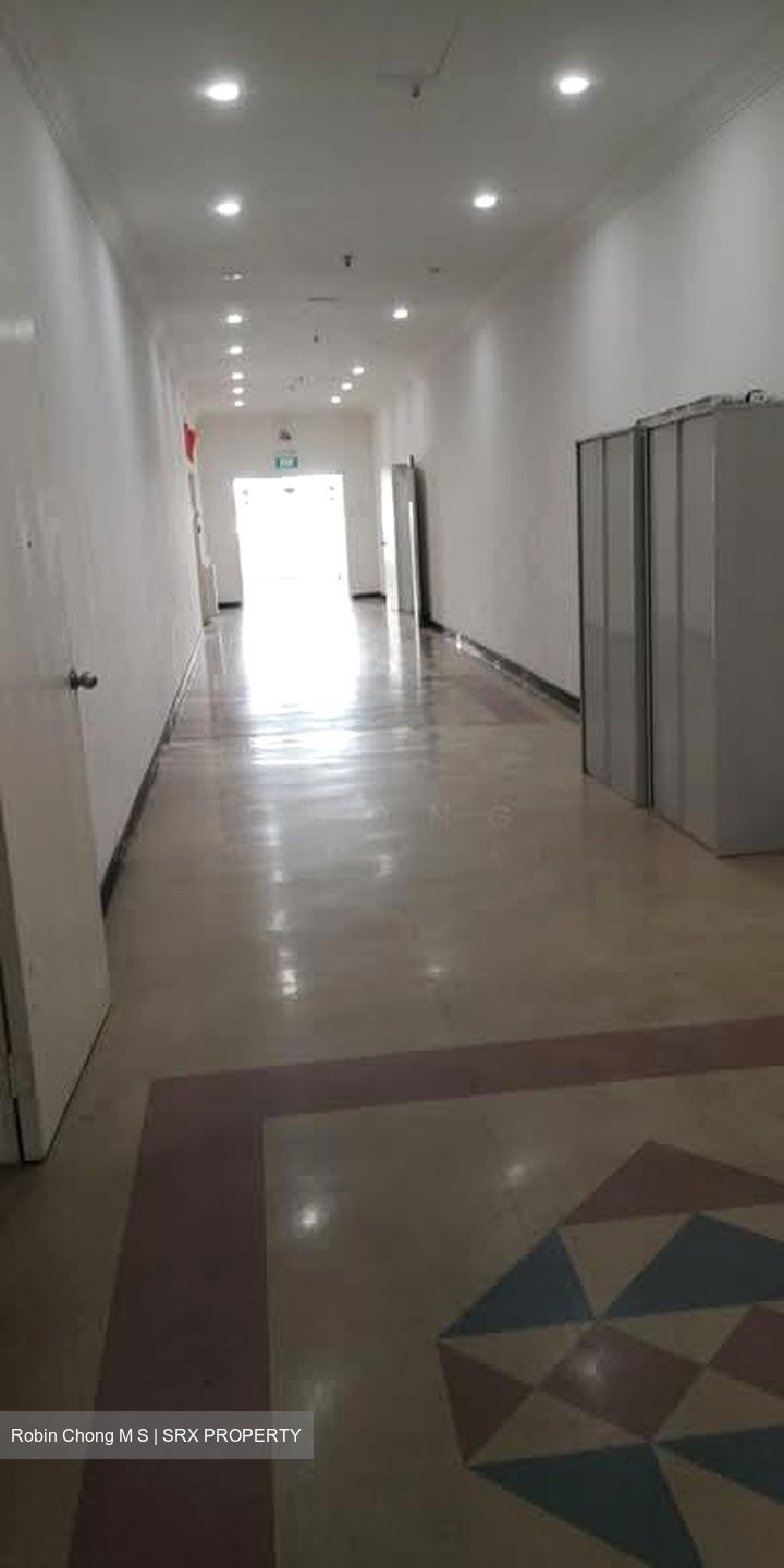 New Industrial Road (D19), Office #582261051